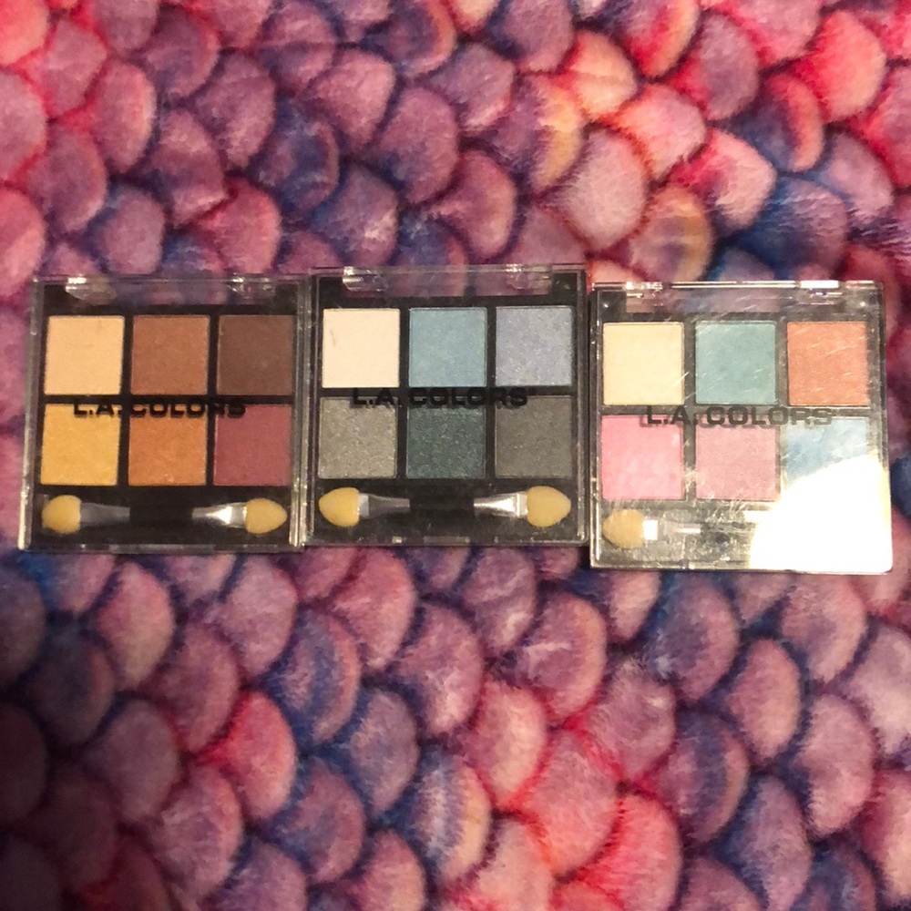 Eye shadow lot